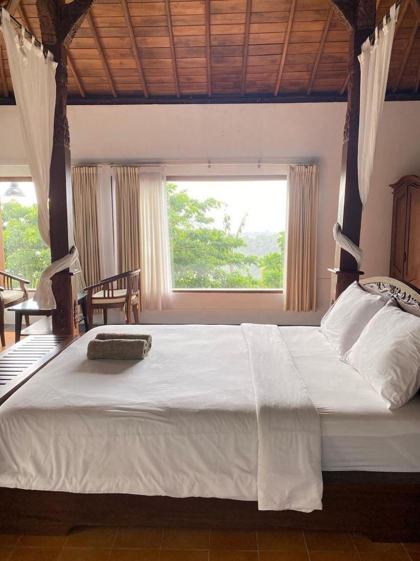 Villa Aryaguna Senggigi Kamer foto