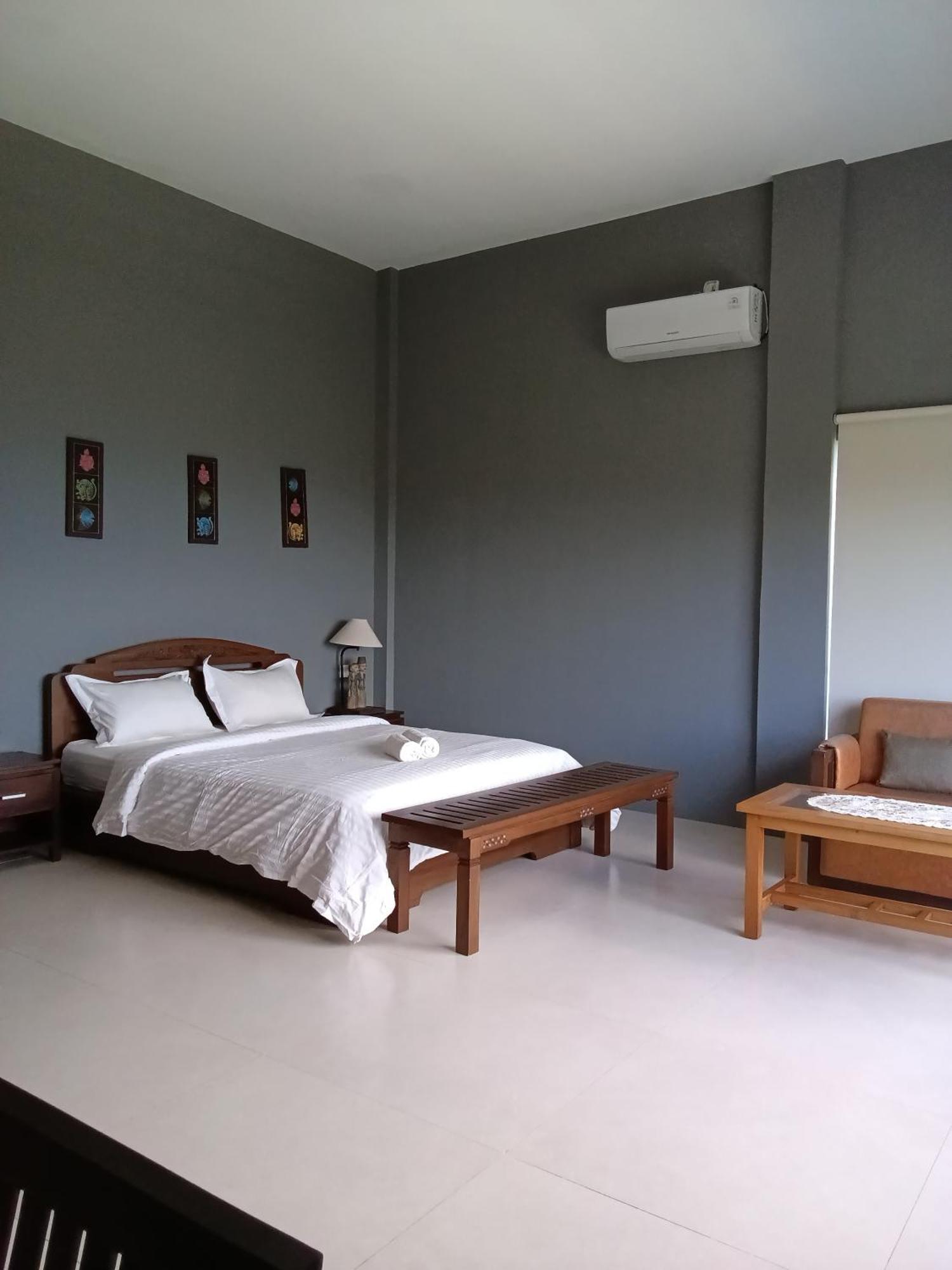Villa Aryaguna Senggigi Kamer foto